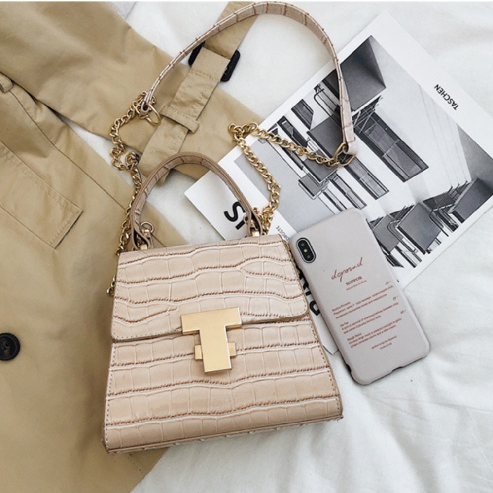 Beige Crossbody Chain Bag